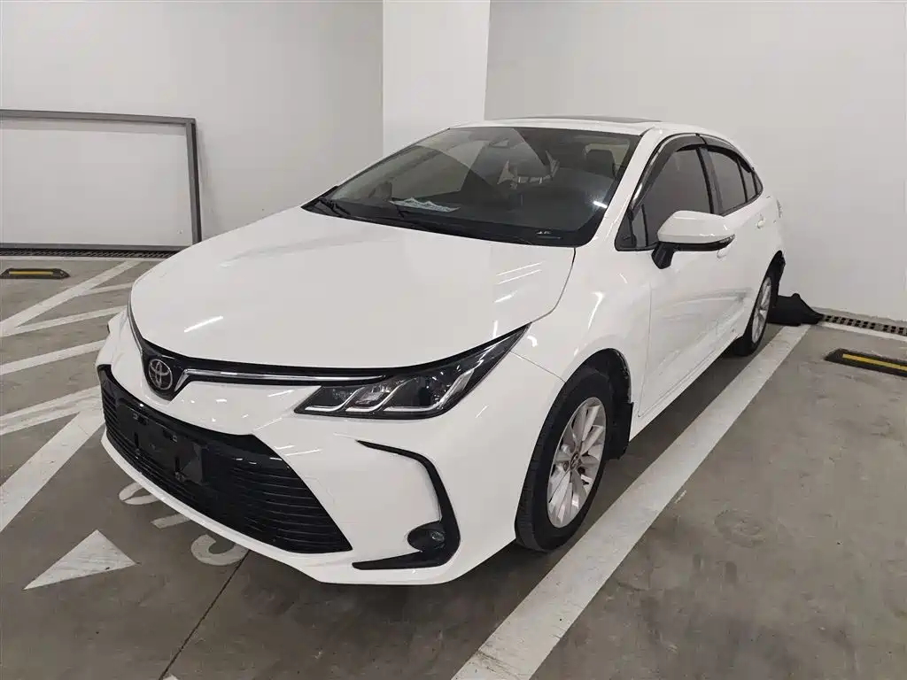 Toyota Corolla 2021 1.2T S-CVT Elite PLUS Edition фото 2