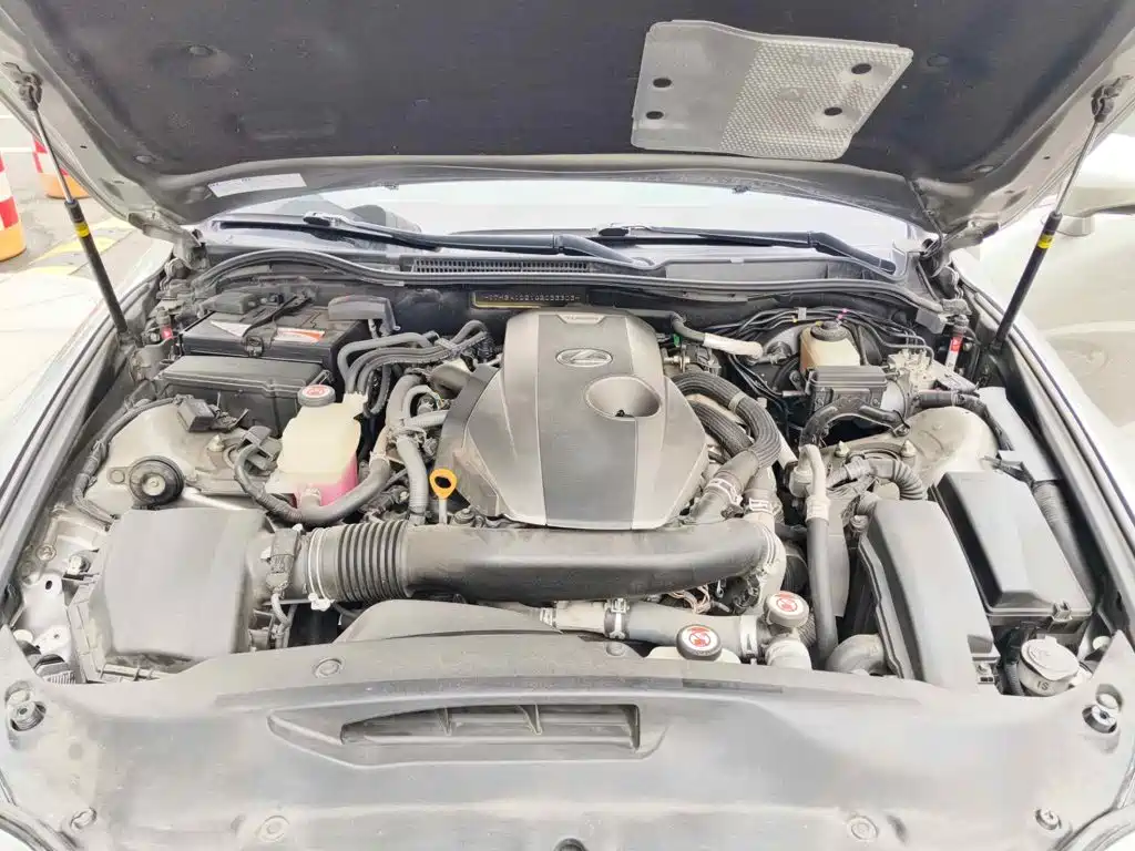 Lexus IS 2016 2015 200t F SPORT
