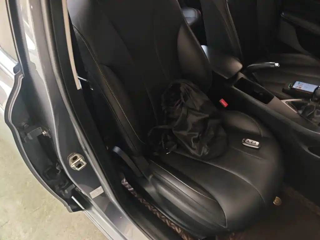 Photo 20 - Roewe i5