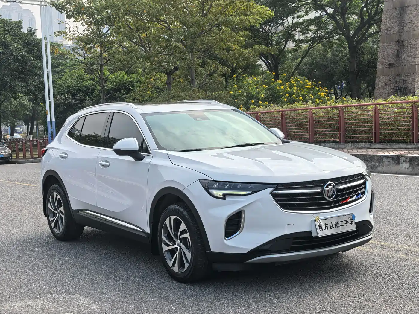 Buick Envision S 2022 Envision S 552T 2WD Luxury фото 3