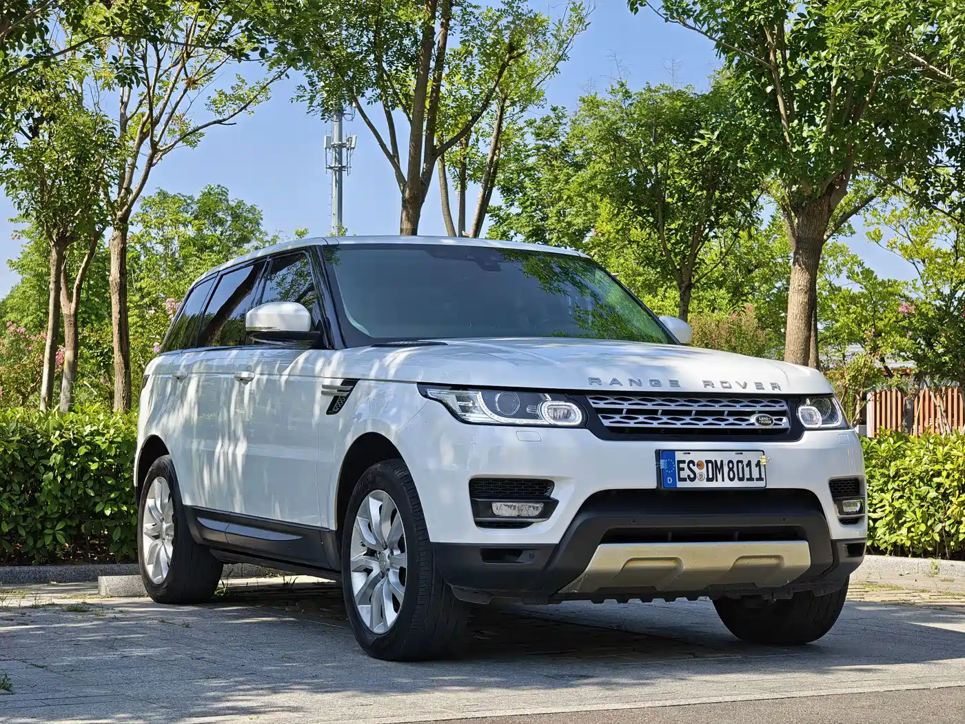 Фото 1 - Land Rover Range Rover Sport