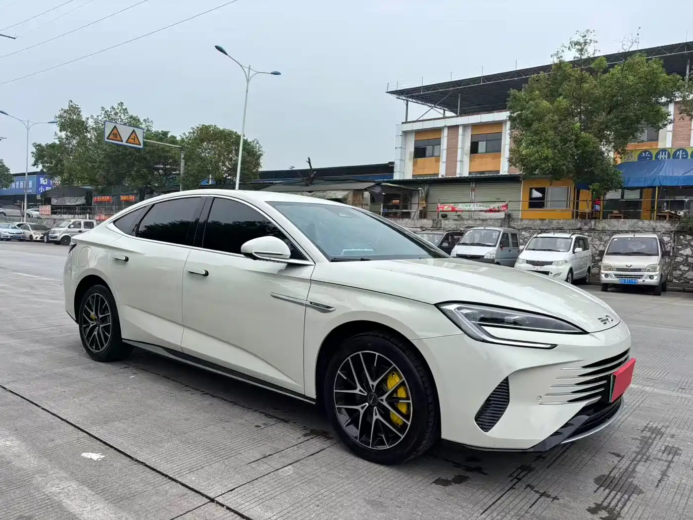 BYD Seal 07 DM-i 2025 Model DM-i 1.5L 125km Elite
