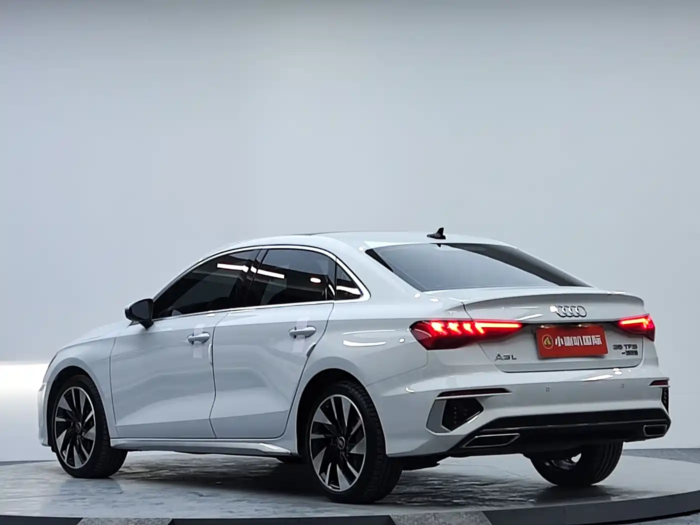 Audi A3 2023 A3L Limousine 35 TFSI Fashion Sport фото 6