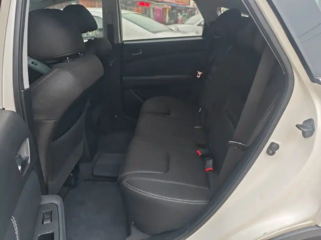 Luxgen U6 SUV 2019 2017 Facelift 1.6T Innovation