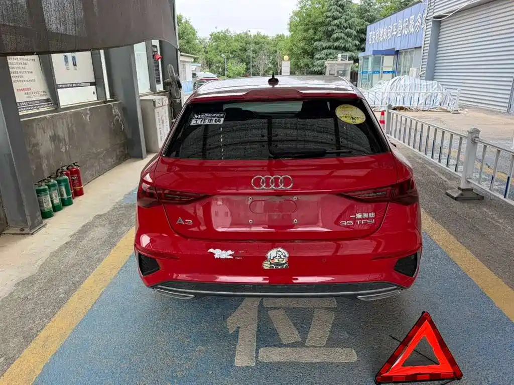 Audi A3 2023 Facelift Sportback 35 TFSI Fashion Sport фото 4