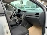 صورة 6 - Volkswagen Polo