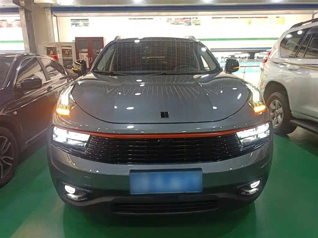 Lynk & Co 01 2019 2.0T 2WD Shine Pro Version China VI фото 23