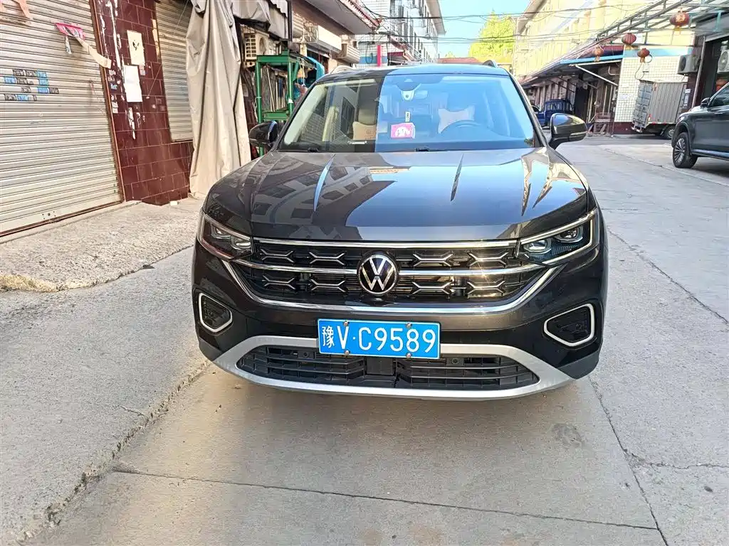 Volkswagen Tayron 2023 280TSI 2WD Luxury Plus Advanced Edition фото 2