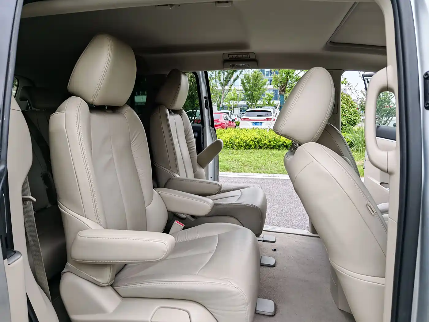Buick GL8 2017 25S Premium Model China V фото 10
