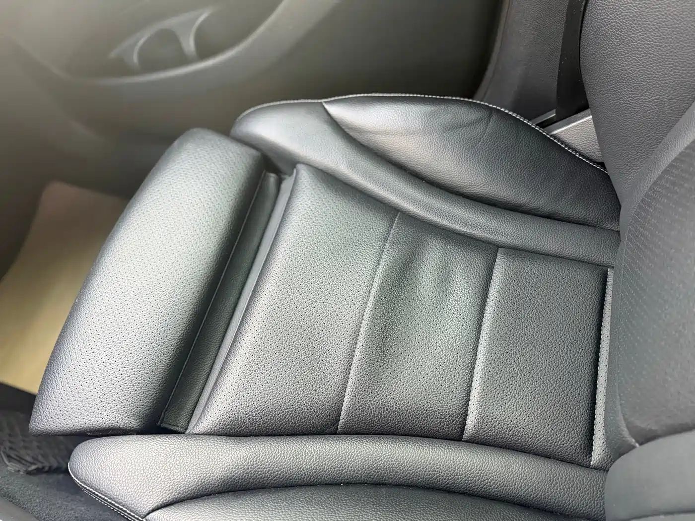 Mercedes-Benz GLC 2018 GLC 200 4MATIC фото 16