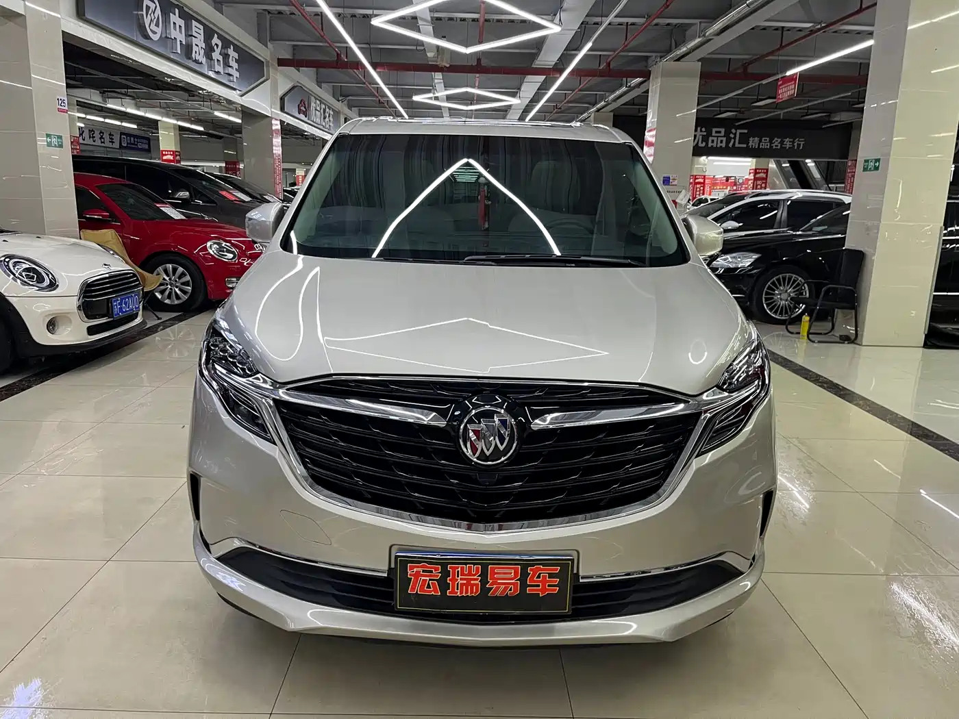 Buick GL8 2020 Model ES Landglory 653T Comfort фото 2