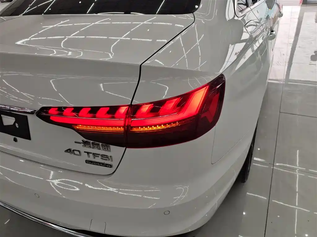 Audi A4L 2020 40 TFSI Fashion Elegance фото 8
