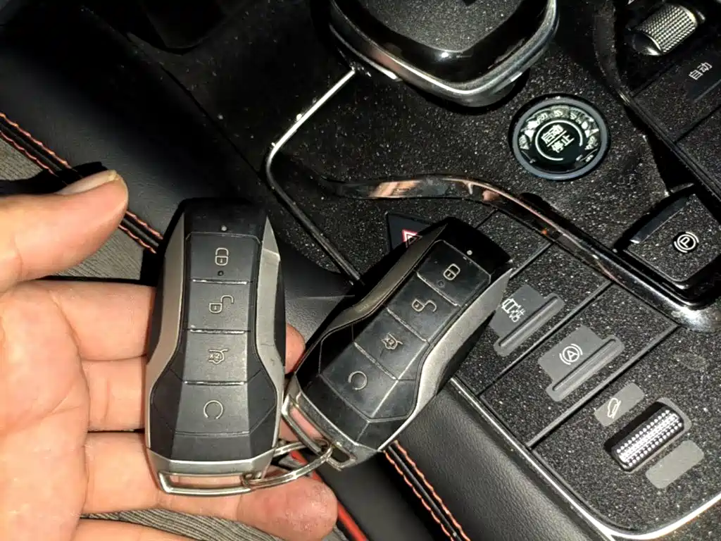 Фото 9 - BYD Song PLUS