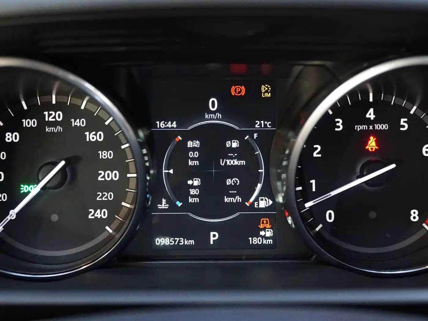 Land Rover Discovery 2017 3.0 SC V6 HSE фото 17