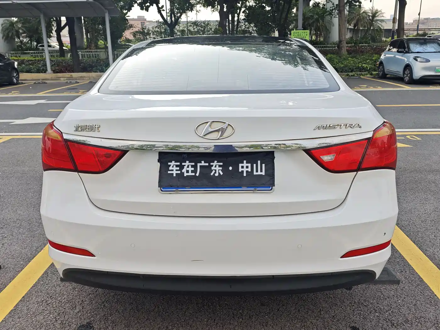 Hyundai Mistra 2016 1.8L Automatic Smart GLS фото 18