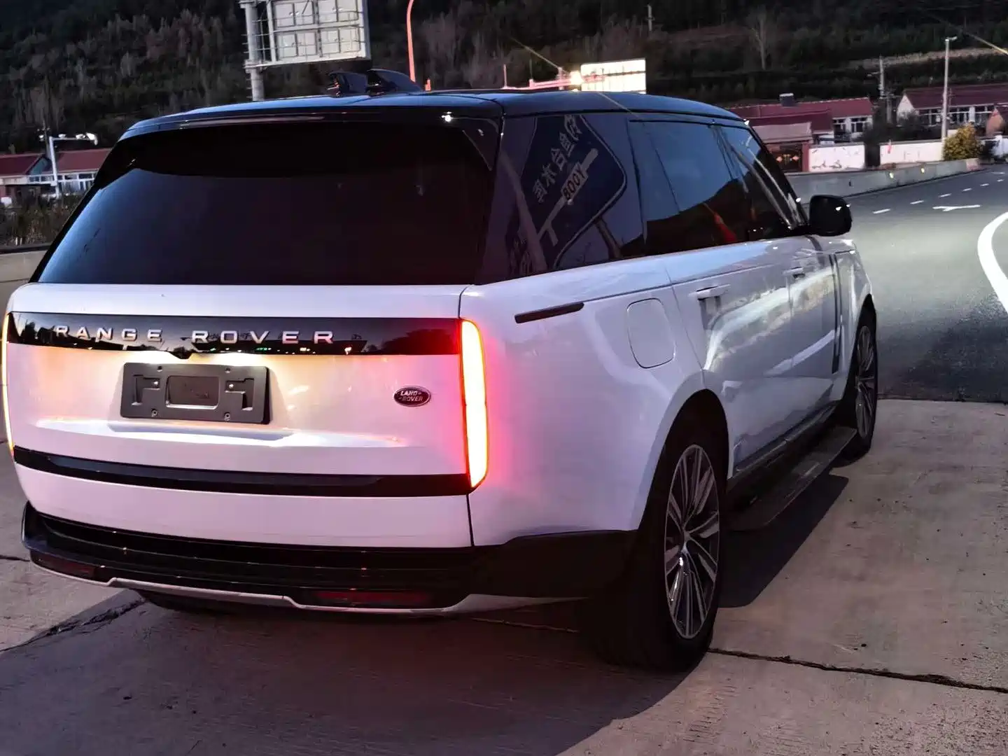 Фото 3 - Land Rover Range Rover