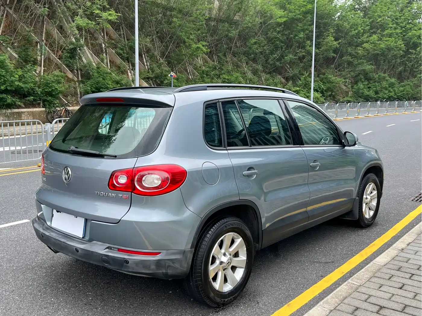 Volkswagen Tiguan 2012 1.8TSI Automatic 2WD Trend Edition фото 14