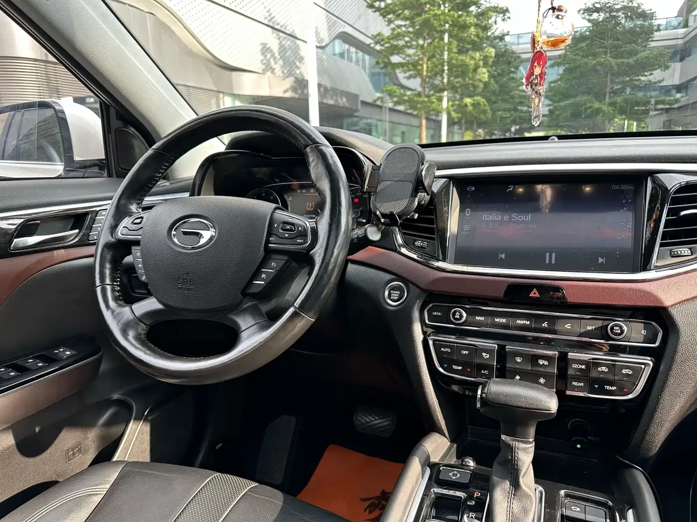 GAC Trumpchi Trumpchi GS8 2017 320T 2WD Luxury Smart Connect (7-seater) фото 16