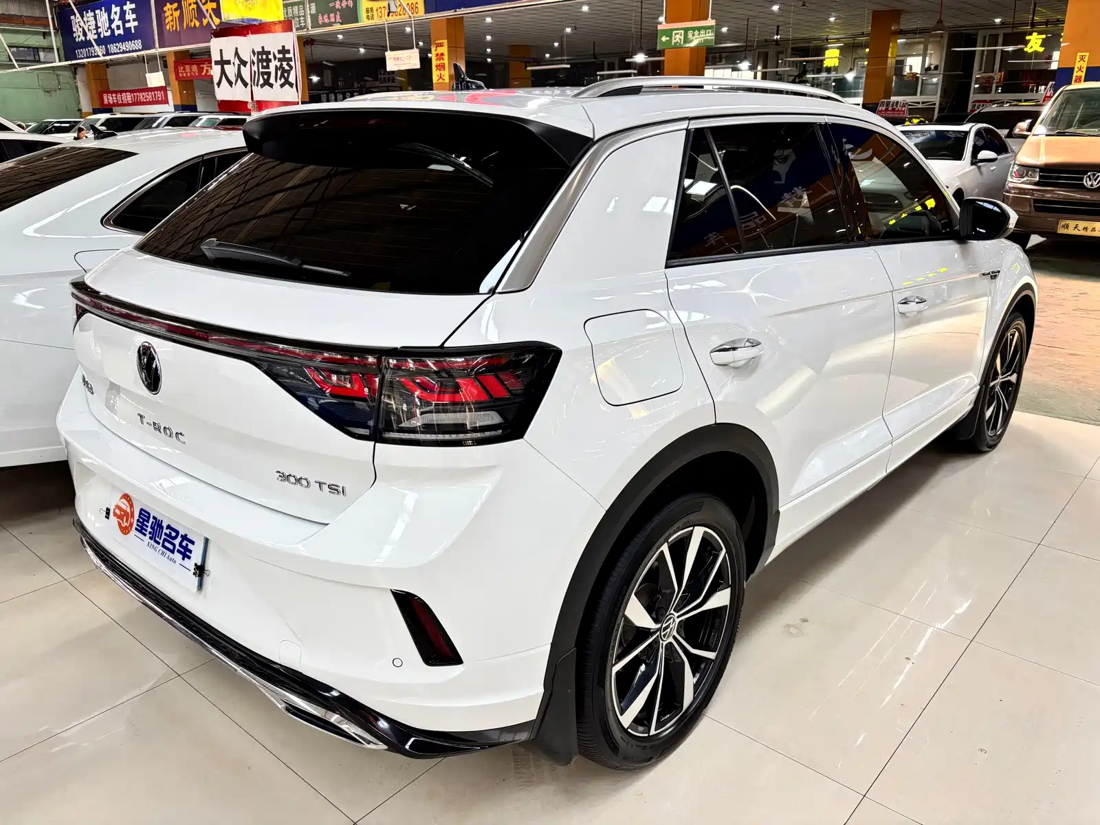 Фото 12 - Volkswagen T-ROC
