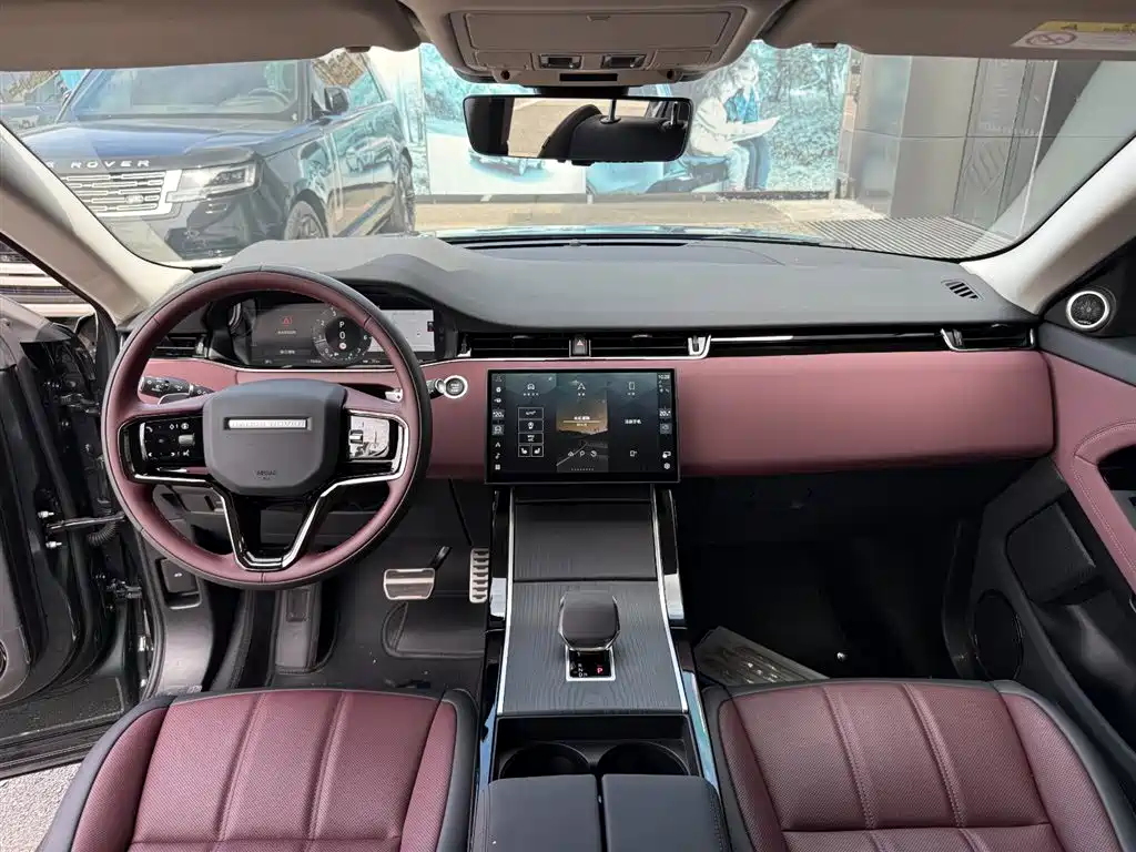 Land Rover Range Rover Evoque 2026 2026 Range Rover Evoque L SE