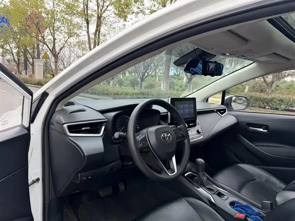 Toyota Corolla 2021 1.2T S-CVT Elite Edition фото 22