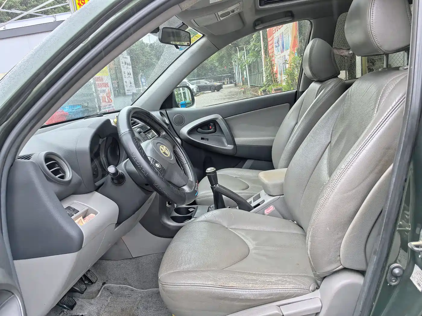 Toyota RAV4 Rongfang 2009 2.0L Manual Luxury Edition фото 10