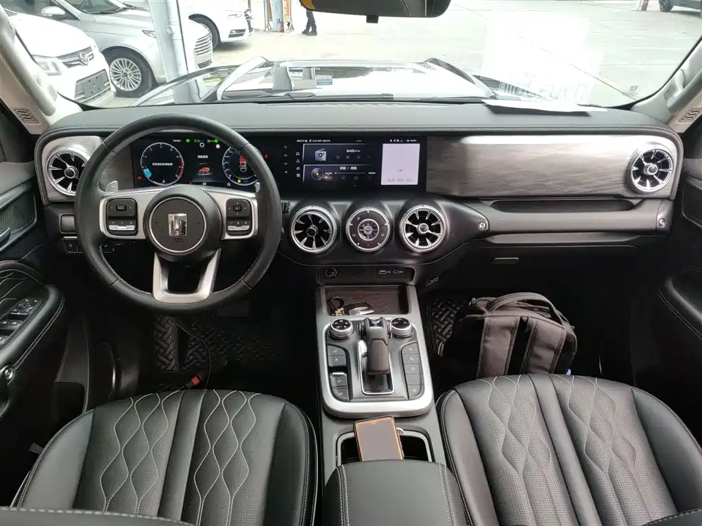 Tank 300 2021 Off-road Edition 2.0T Challenger фото 12