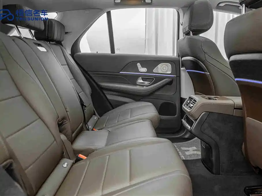Mercedes-Benz GLE 2023 GLE 450 4MATIC Luxury фото 16