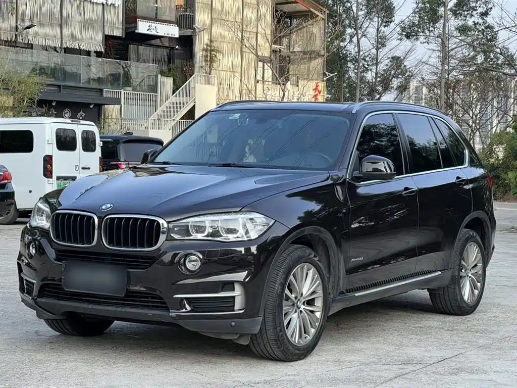 BMW X5 (Import) 2014 xDrive35i Leading фото 2