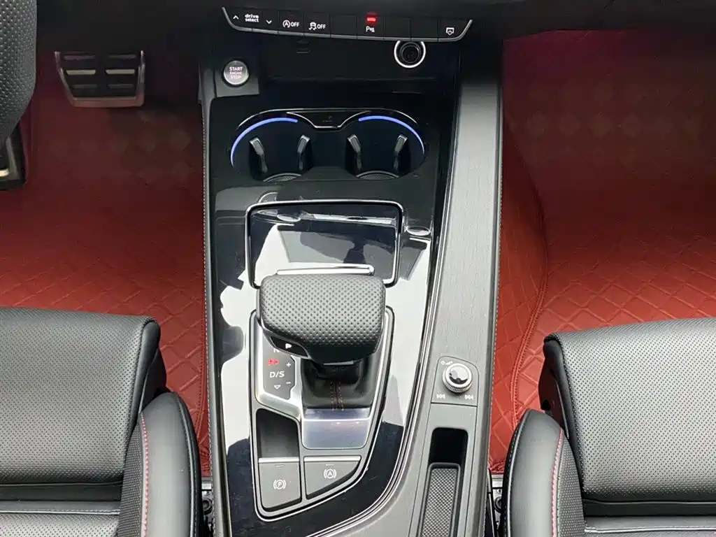 Audi A4L 2024 40 TFSI Luxury Dynamic фото 20