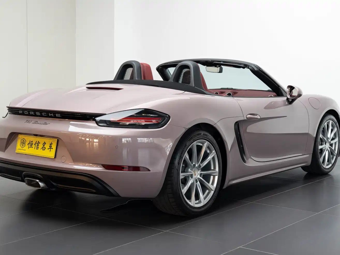 Porsche 718 2022 Boxster 2.0T фото 6