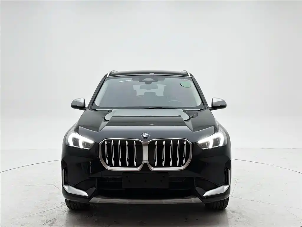 BMW X1 2023 sDrive20Li X Design Package фото 2