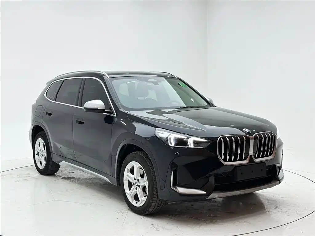 BMW X1 2023 sDrive20Li X Design Package фото 3