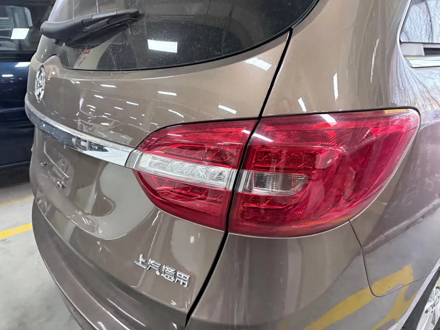 Buick GL8 2018 28T Luxury Model China VI фото 21