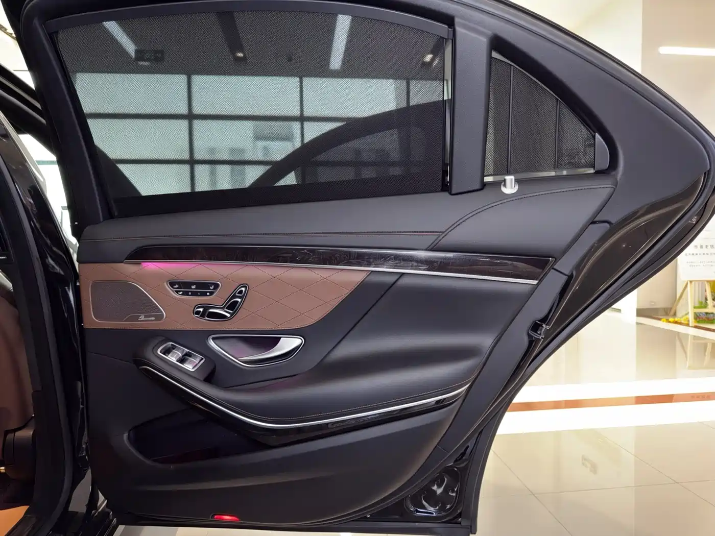 Mercedes-Benz S-Class 2014 S 600 L фото 14