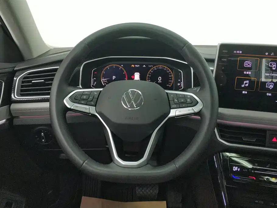 Volkswagen Tayron 2024 330TSI 2WD Luxury Plus Advanced фото 15