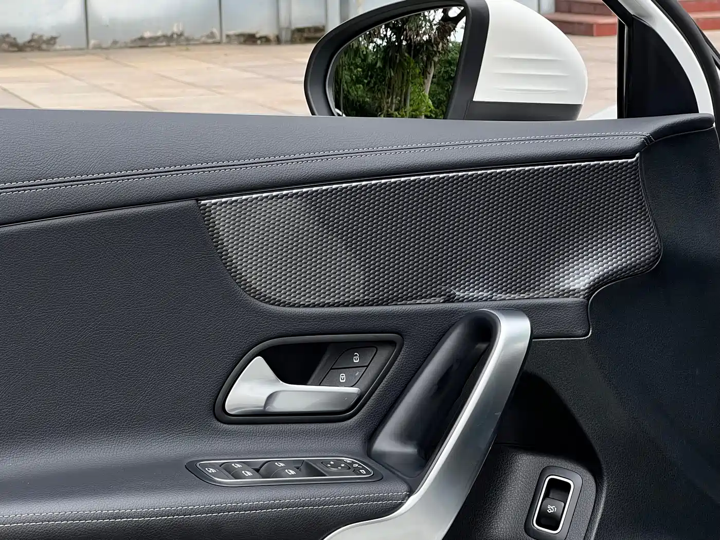 Mercedes-Benz A-Class 2022 A 200 L Sport Sedan Dynamic фото 16