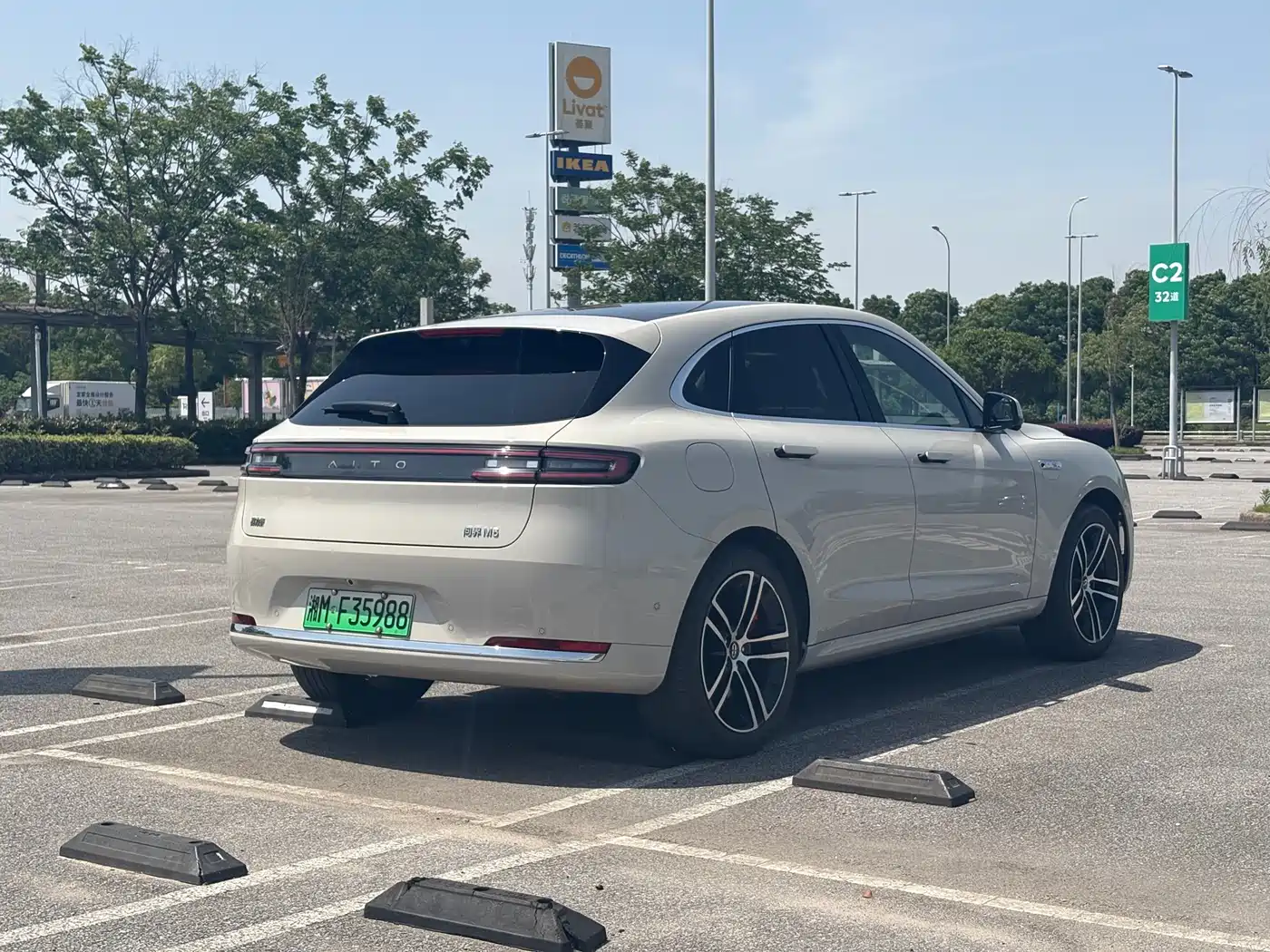 AITO Wenjie AITO M5 2025 Extended Range Ultra AWD фото 5