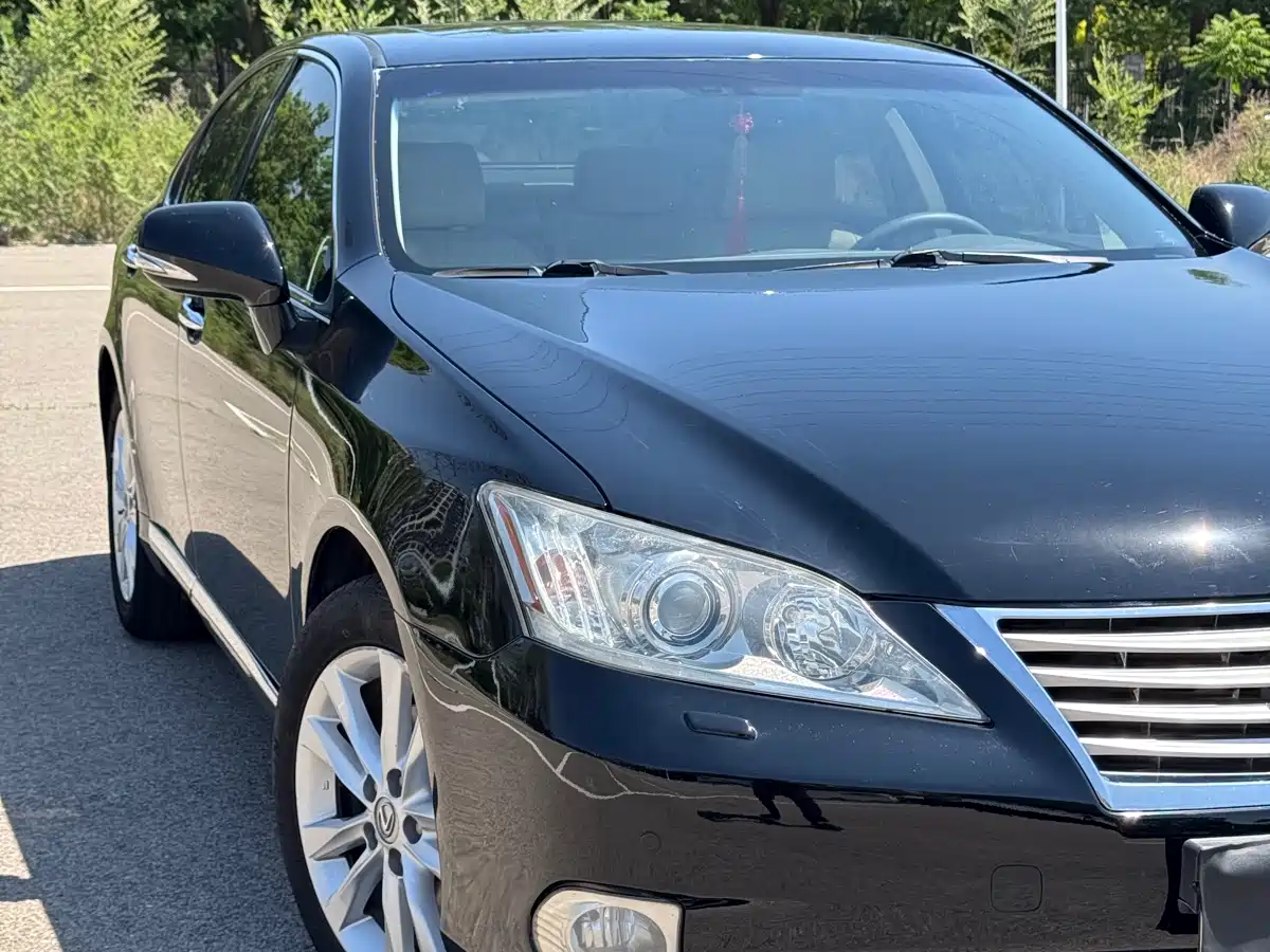Lexus ES 2010 240 Luxury Edition фото 7