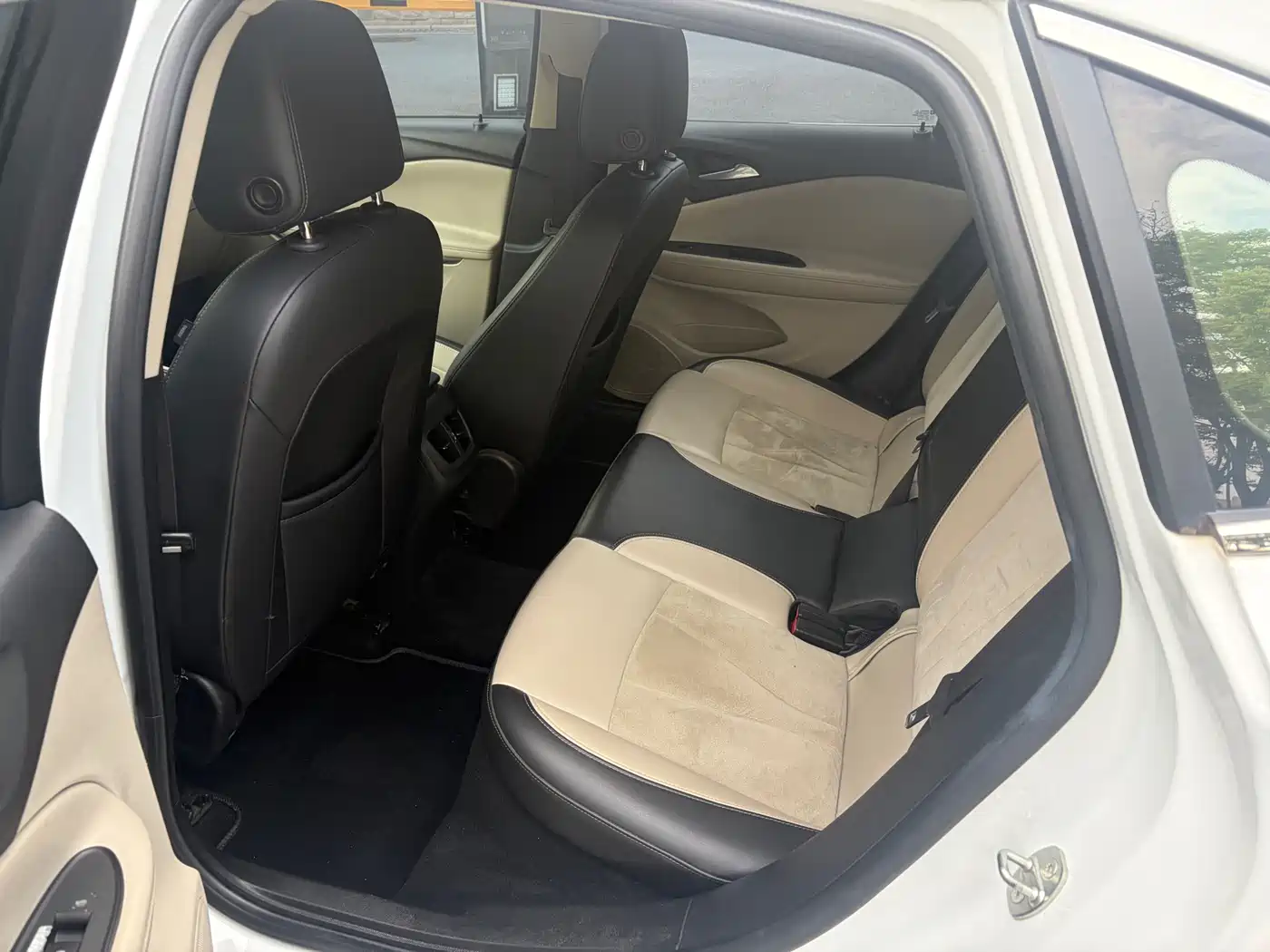 Buick Verano 2019 Sedan 15S Auto Leading фото 6