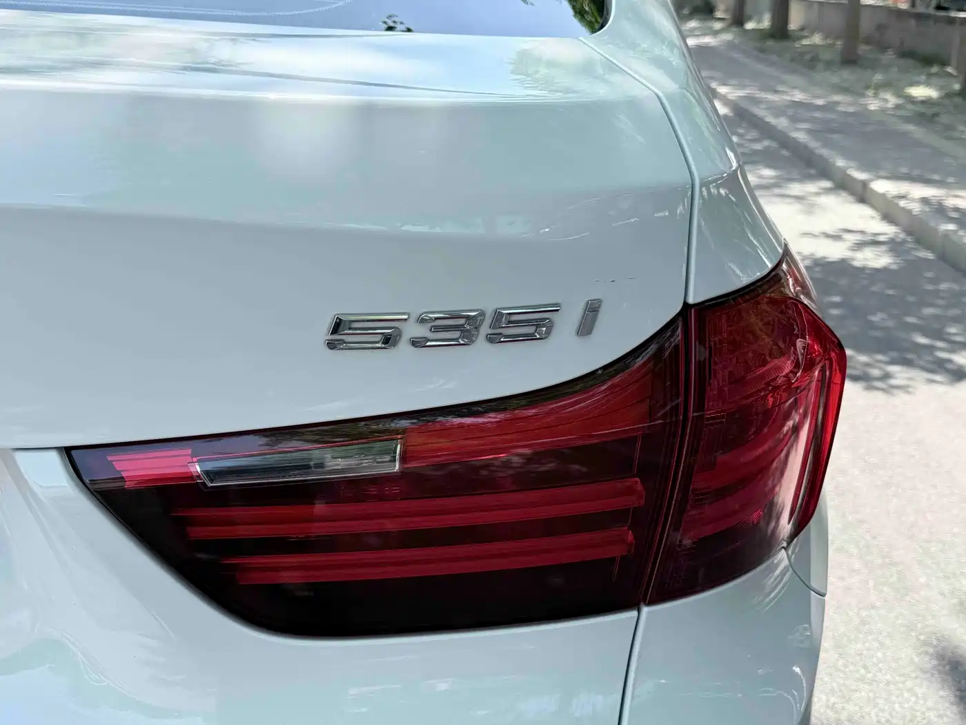 BMW 5 Series GT 2014 535i xDrive фото 15