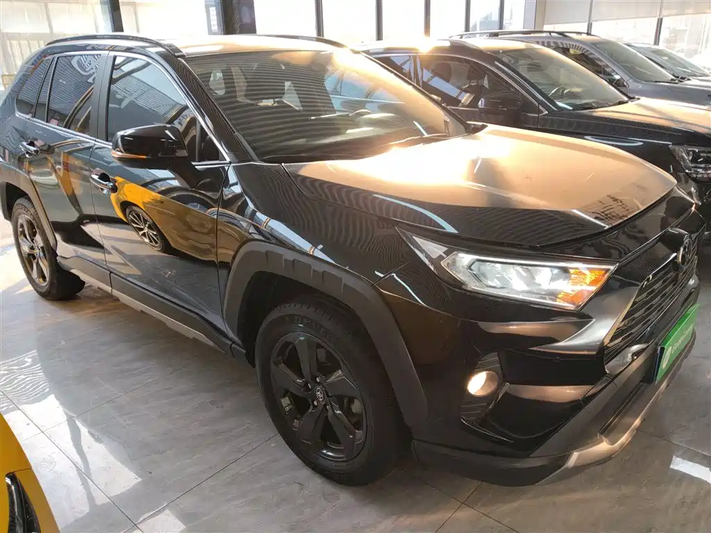 Toyota RAV4 Rongfang 2022 2.0L CVT 4WD Trend Plus Edition фото 20