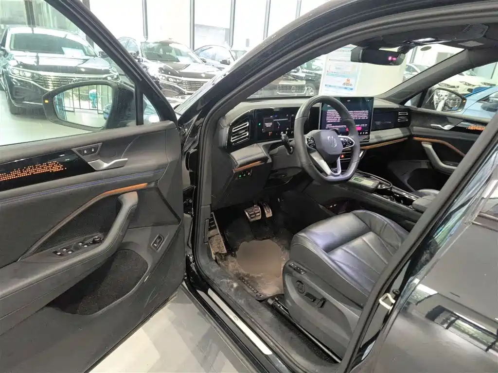 Volkswagen Tiguan L 2024 PRO 330TSI 2WD R-Line Smart Edition фото 16