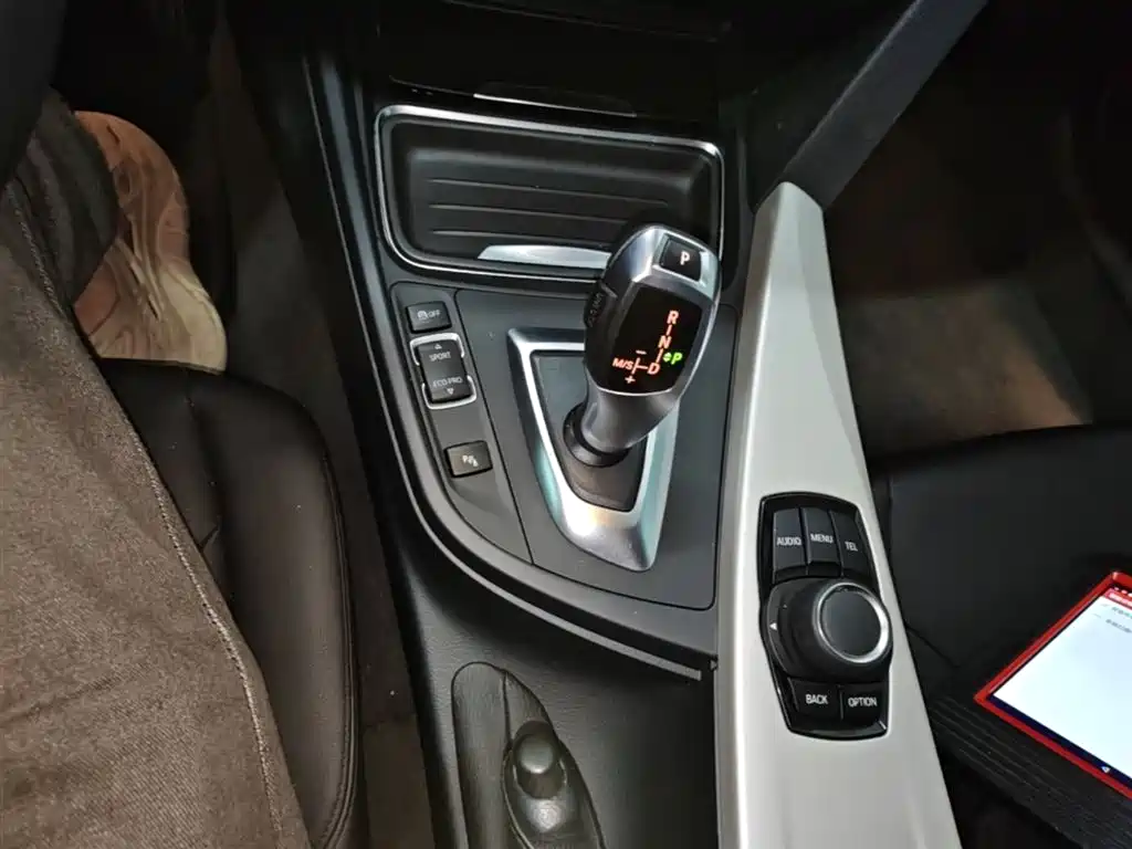 BMW 3 Series 2015 320Li Super Joy Fashion фото 14