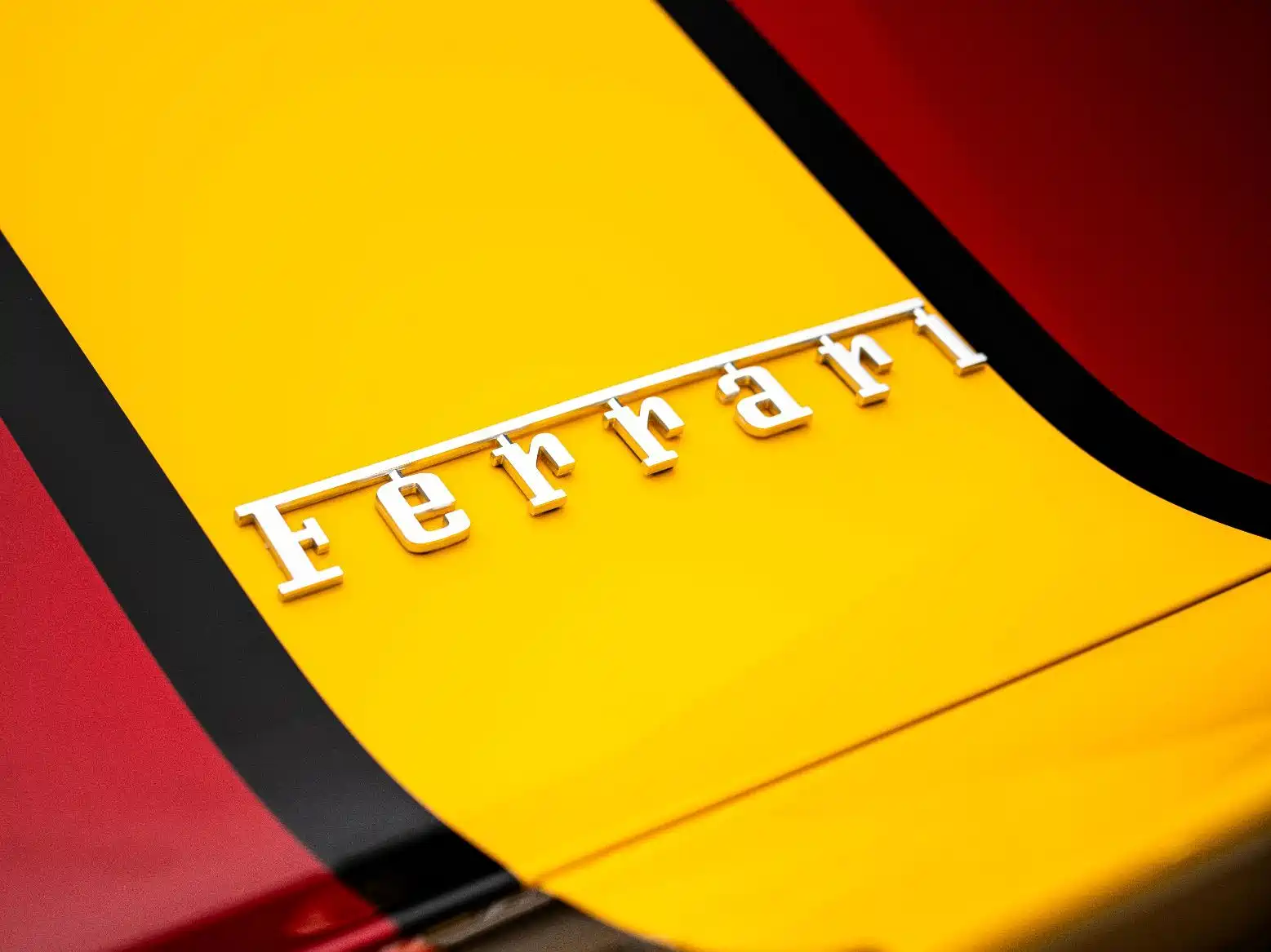 Фото 35 - Ferrari 812