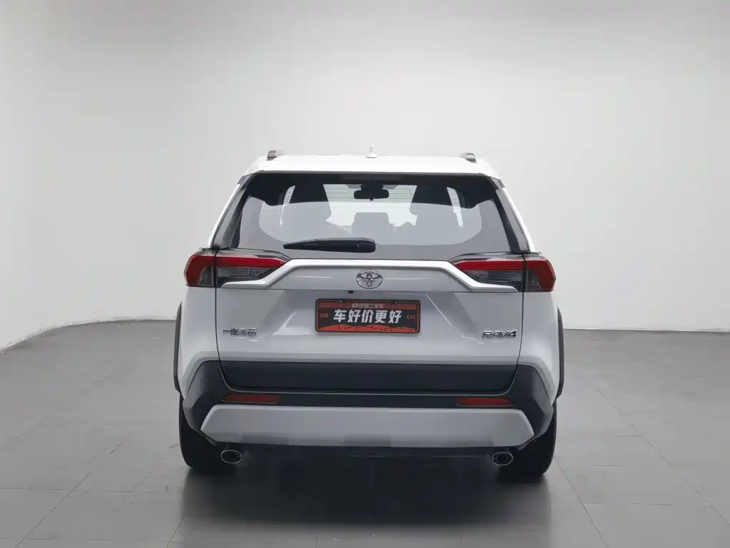 Toyota RAV4, миниатюра 4