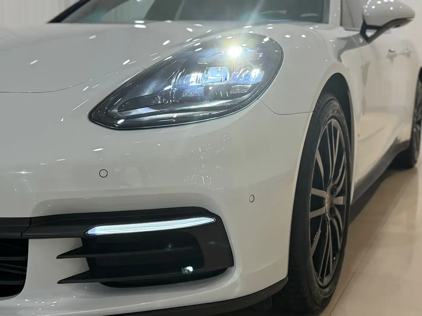 Porsche Panamera 2019 Panamera 2.9T фото 7
