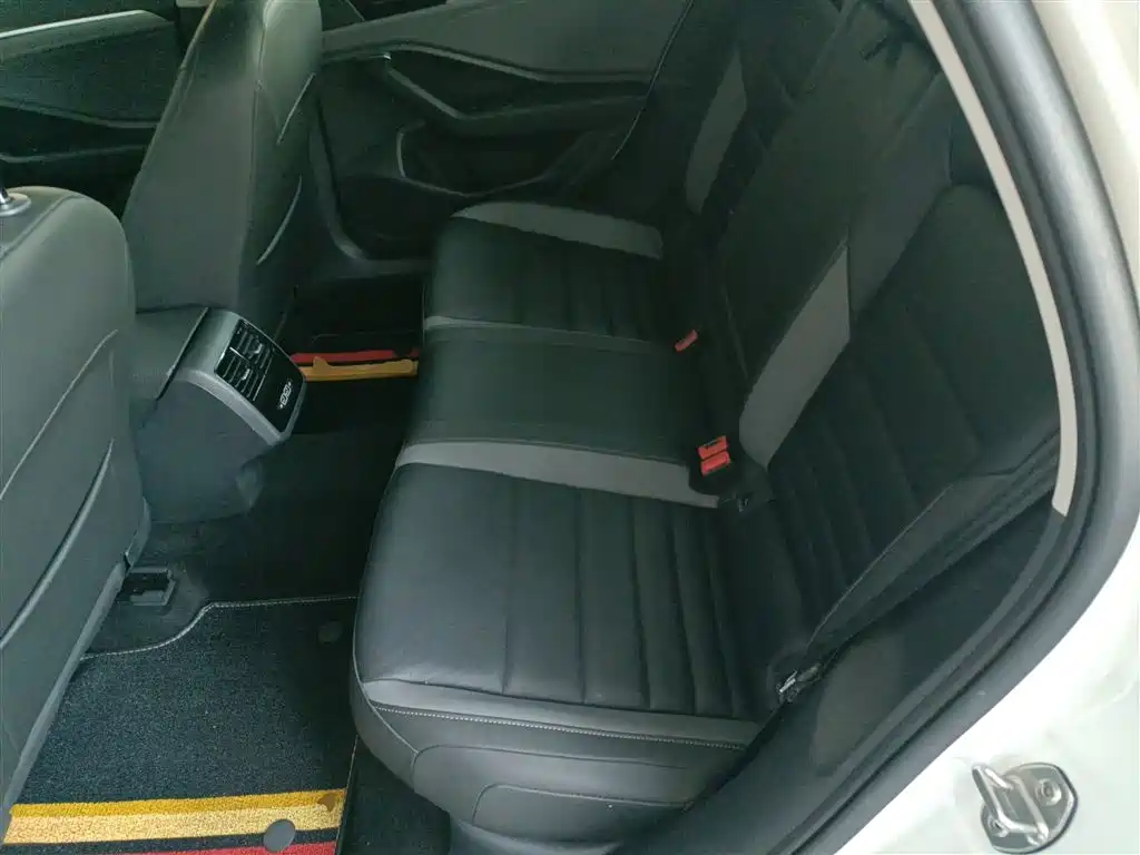 Volkswagen Sagitar 2020 200TSI DSG Comfort China VI фото 17