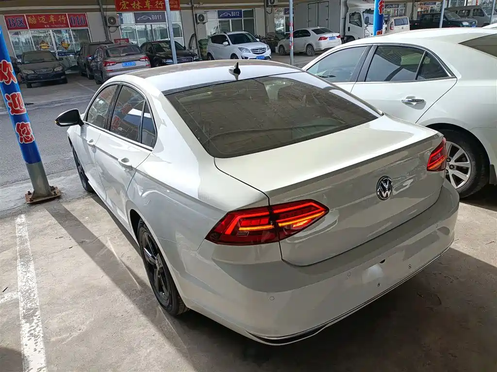 Volkswagen Lamando 2021 230TSI DSG Fashion Edition фото 21