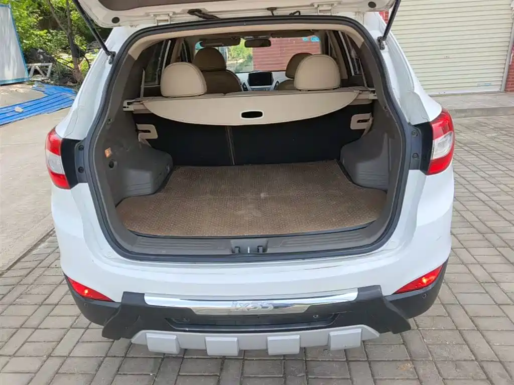 Hyundai Beijing Hyundai ix35 2015 2.0L Automatic 2WD Smart Type China IV фото 18